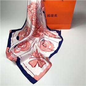 真絲圍巾怎么除皺——真絲圍巾、真絲絲巾。圍巾定制